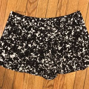 NWOT Massimo shorts